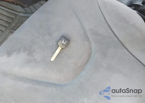 2010 Honda Fit z USA, uszkodzony, nr VIN JHMGE8G25AS020772